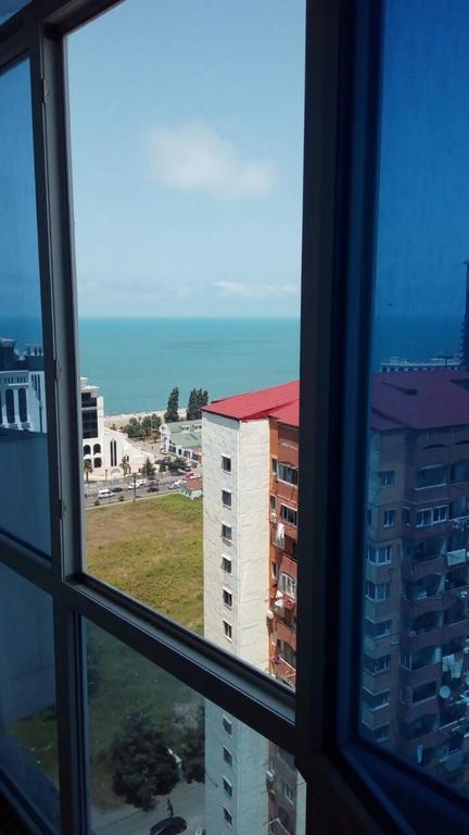 Apartment Natali With City View Batumi Exterior photo